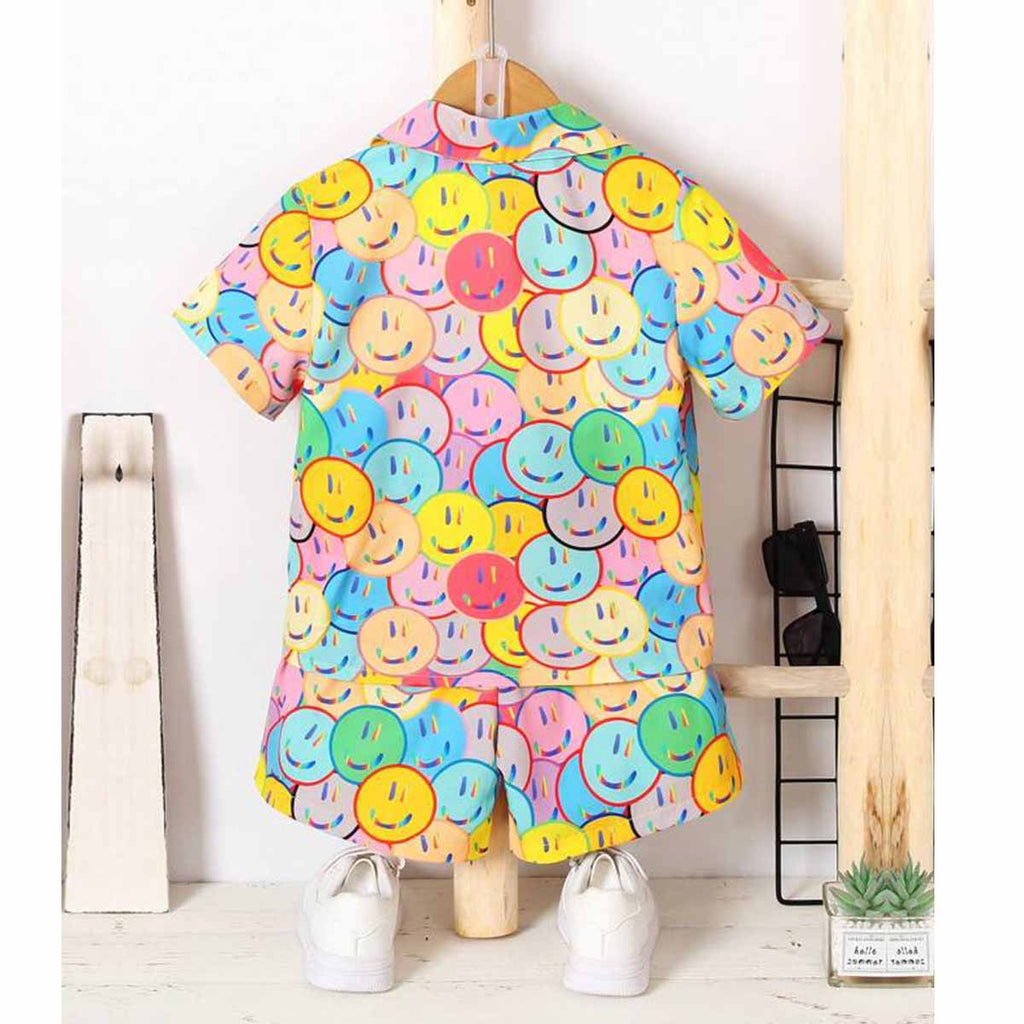Venutaloza Kids Allover Expression Shirt & Shorts Two Piece Set.