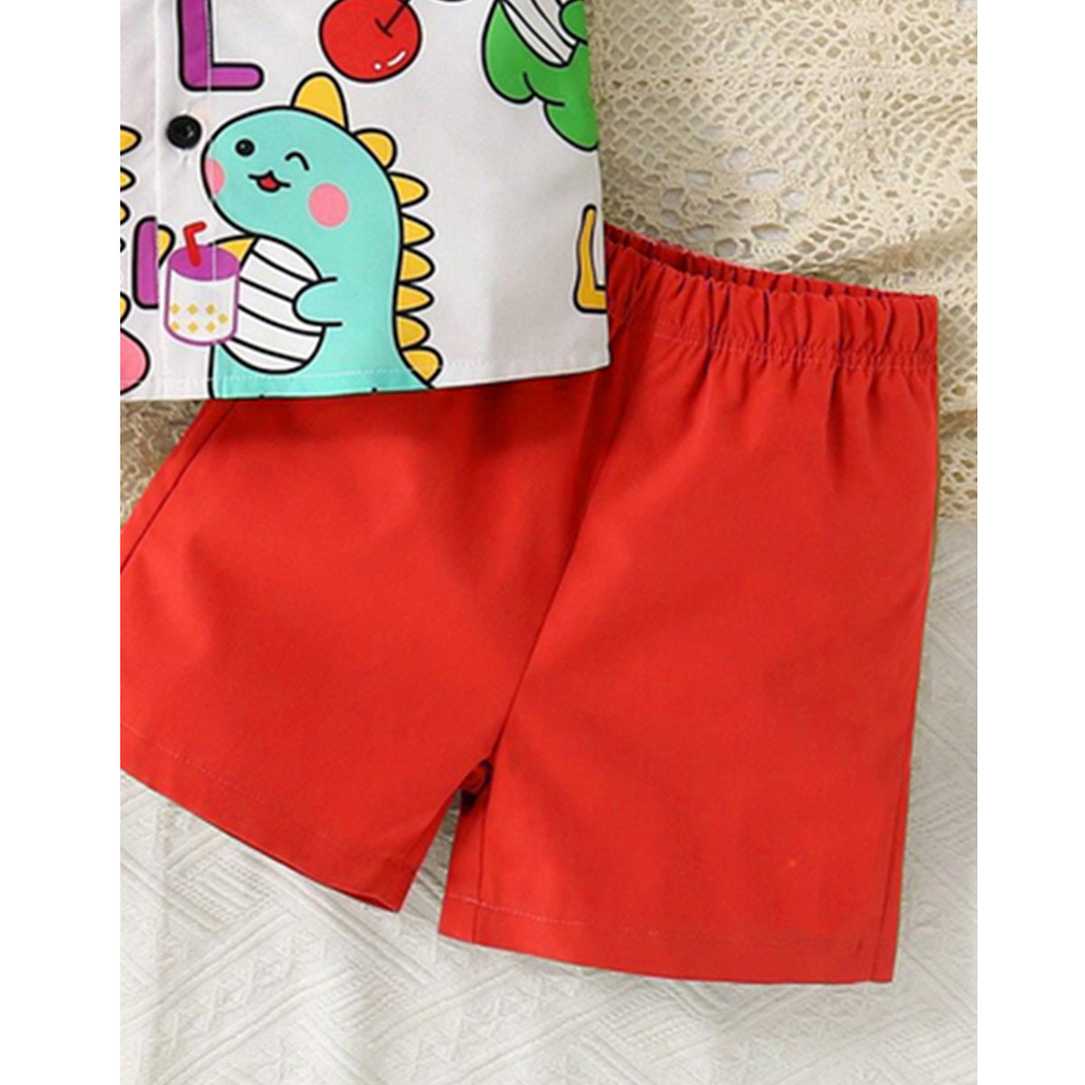 Venutaloza Boy's Cartoon Dinosaur Short Sleeve Shirt And Shorts Two Piece Set.
