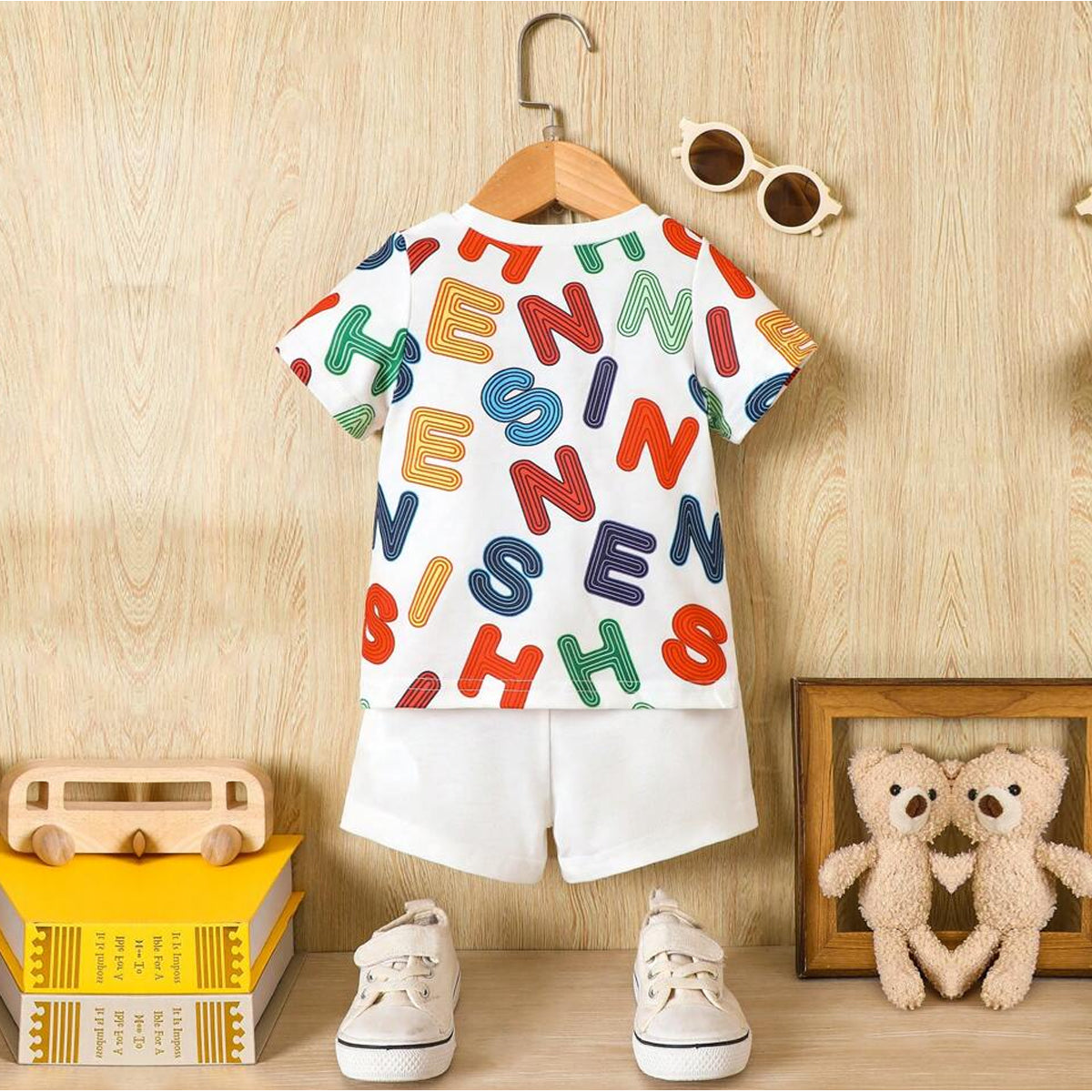 venutaloza Casual T-Shirt & Shorts Two Piece Set For Unisex.