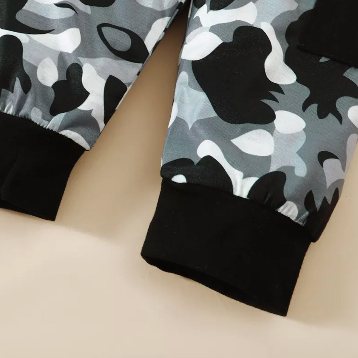 Venutaloza Baby Set Letter Graphic Print_Cami & MINI_BOSS Letter (Combo Pack Of 2) T-Shirt & Pants.