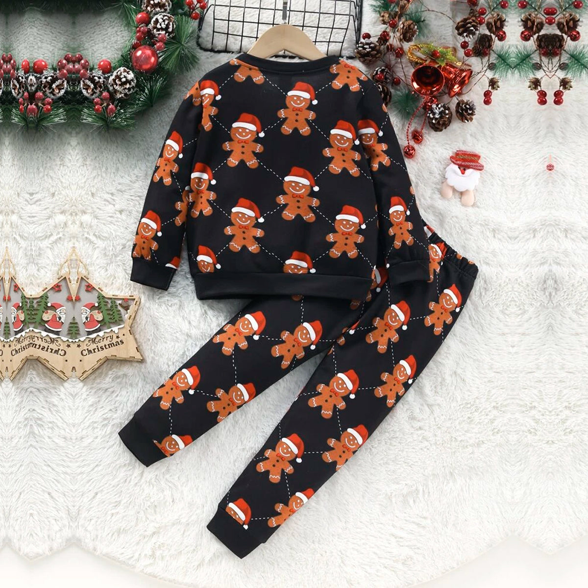 Venutaloza Stylish White Baby Set Graphic Print & Black Bear Graphic Print (Combo Pack Of 2) T-Shirt & Pants.