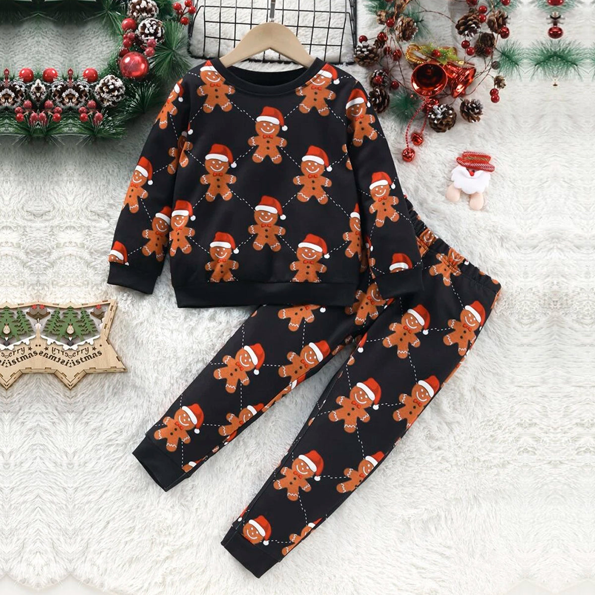 Venutaloza Stylish White Baby Set Graphic Print & Black Bear Graphic Print (Combo Pack Of 2) T-Shirt & Pants.