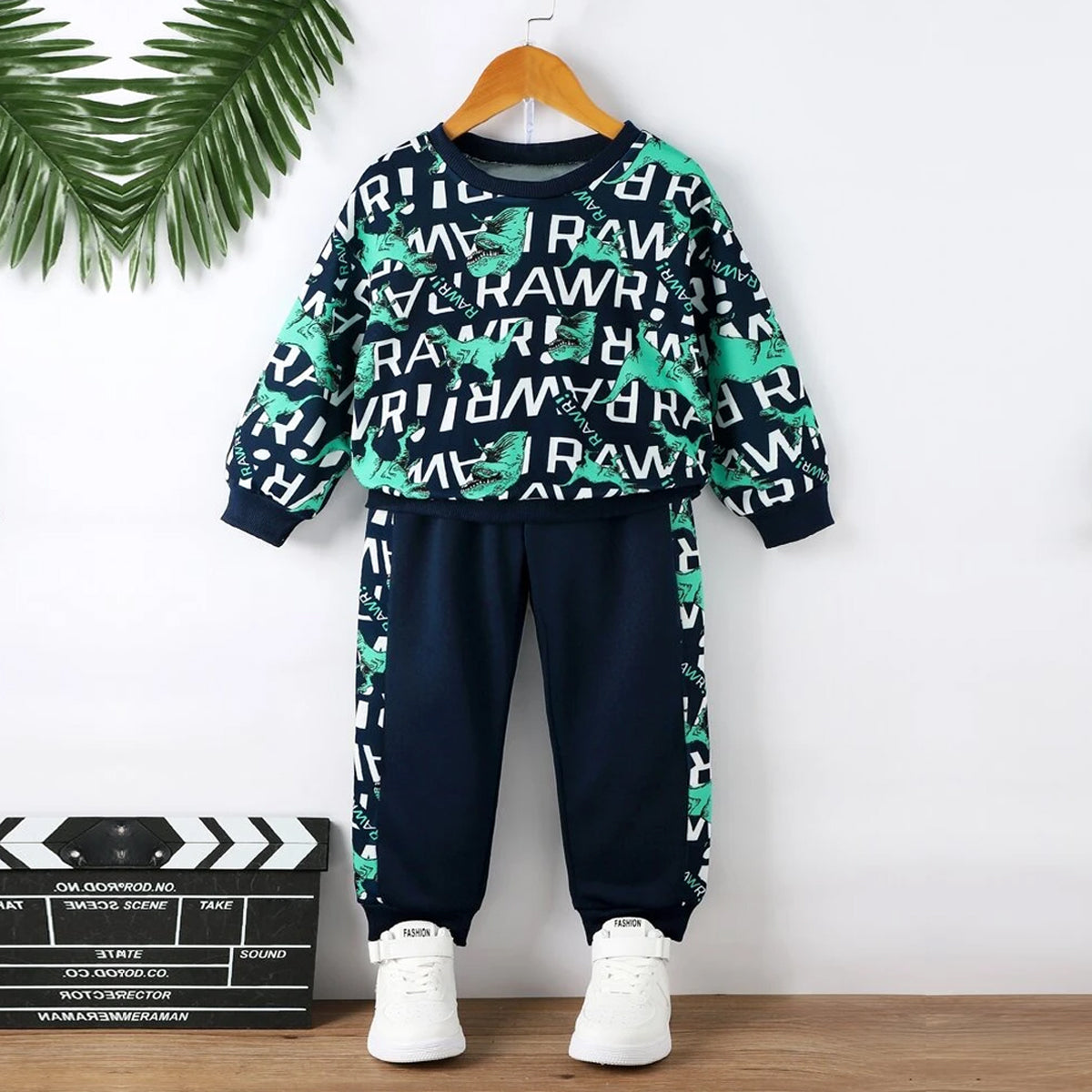 Baby Set Graphic Print & Colorblock Multicolor (Combo Pack Of 2) T-Shirt & Pants.