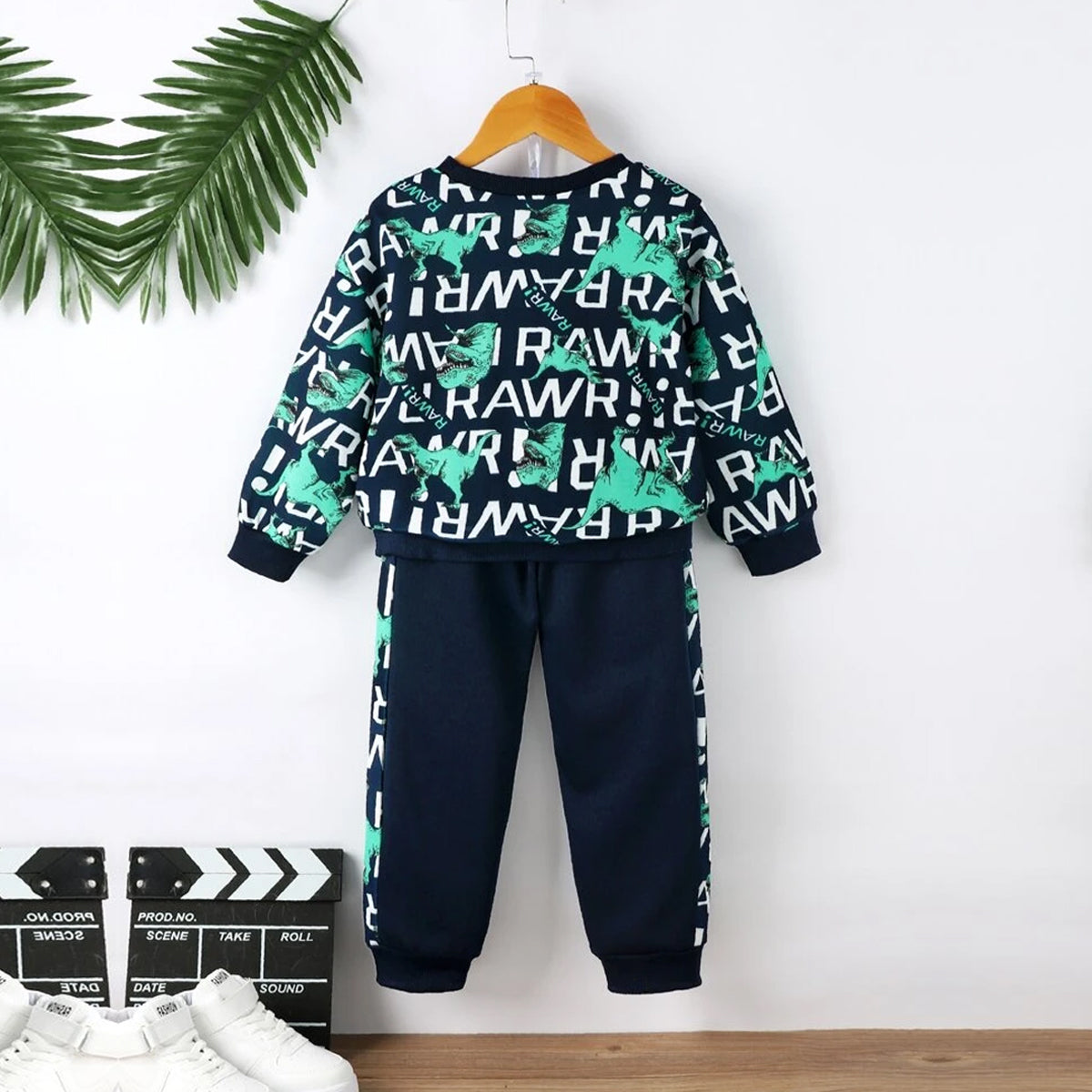 Baby Set Graphic Print & Colorblock Multicolor (Combo Pack Of 2) T-Shirt & Pants.