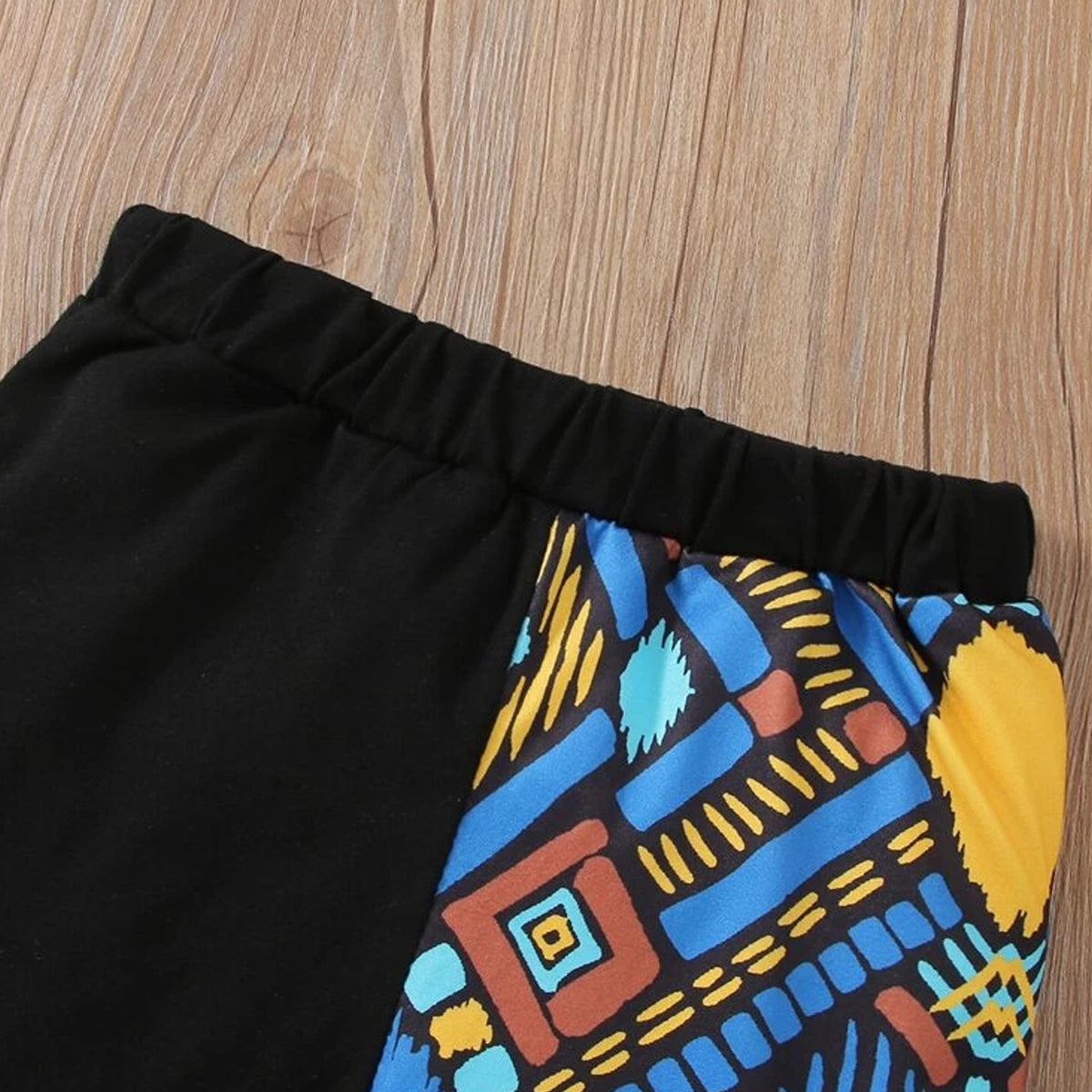 Baby Set Black Graphic Print & Color-Block Letter (Combo Pack Of 2) T-Shirt & Pants.